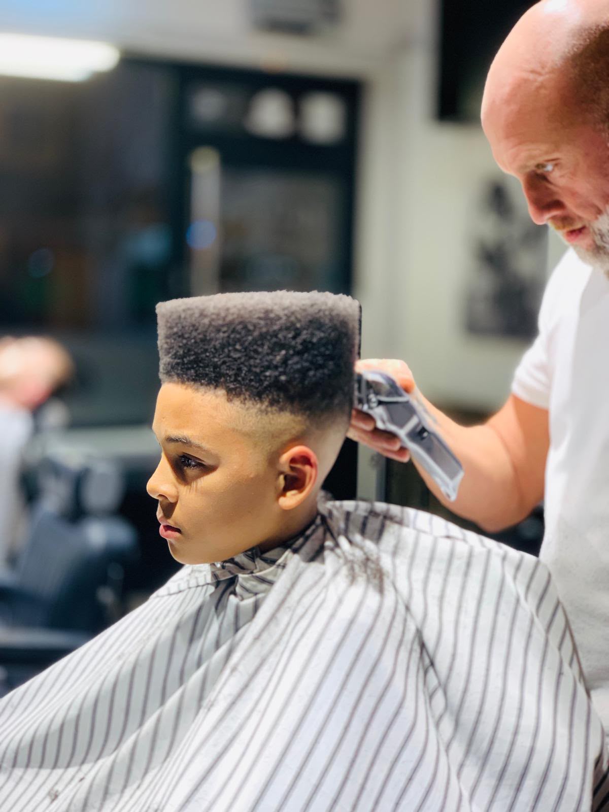 Glyn completing a hi-top fade